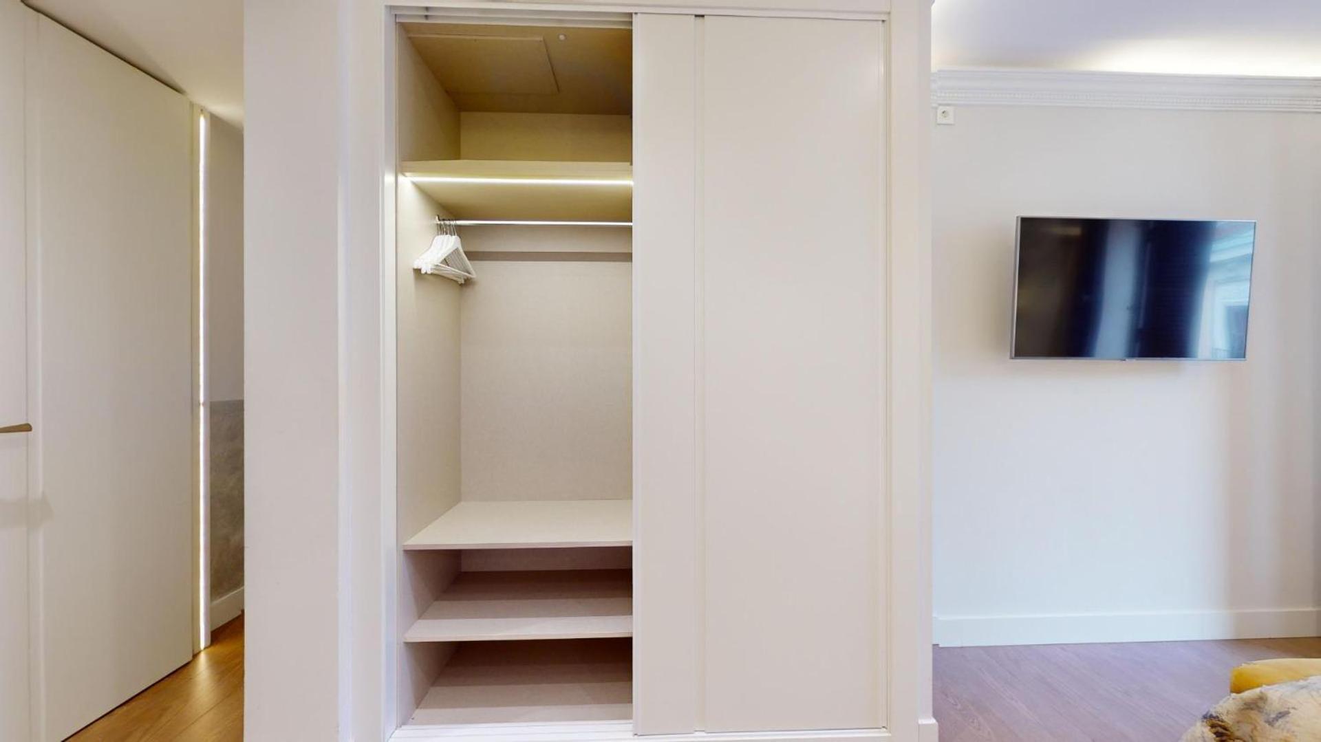 Celenque Apartment Madrid Luaran gambar